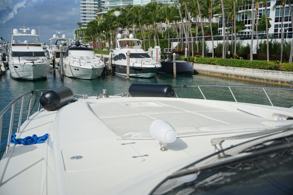 1999 MANGUSTA 80